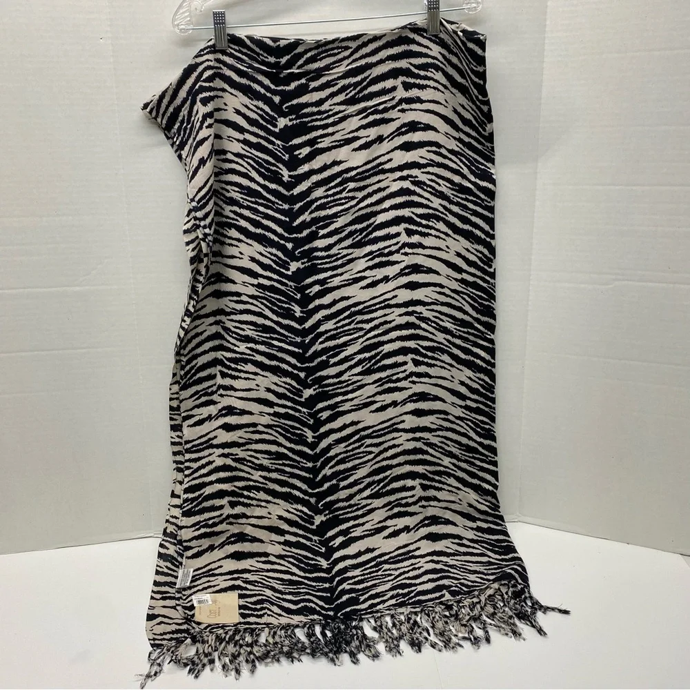 World Market Animal Print Scarf Wrap 100% Rayon Black Ivory Boho Lightweight